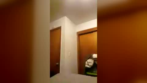 cheeze111 online show from June 16, 1:42 am