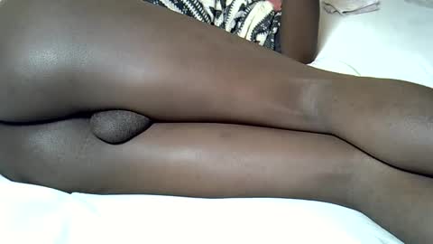 Keve Meddy online show from March 8, 4:38 am