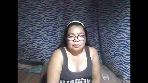 chenita_kits online show from February 8, 1:03 pm