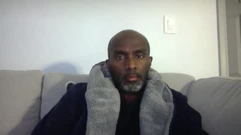 chenthu1979 online show from April 17, 11:12 am