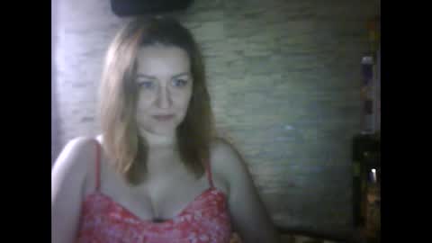 cherry04383 online show from December 25, 3:40 am