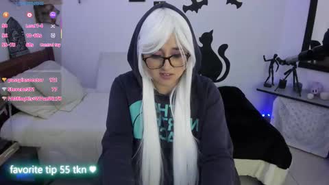 cherry_blushh online show from October 30, 10:21 pm