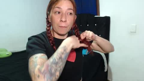 cherry  aleja online show from December 7, 2:25 am