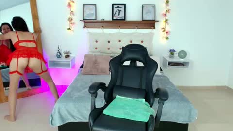 irene online show from October 15, 9:04 pm