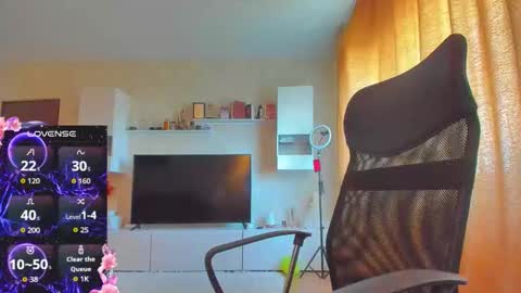Snapshot of cherry_pie_69 chatting on September 23, 11:26 am mayra online show from September 23, 11:26 am