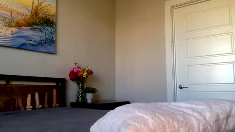 cherry sin online show from April 16, 12:00 am