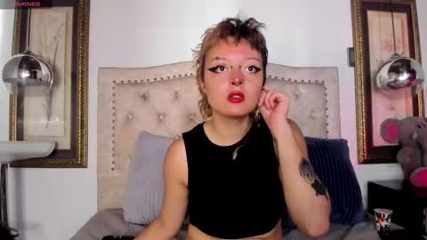 Cherry Glow  online show from November 8, 7:39 pm