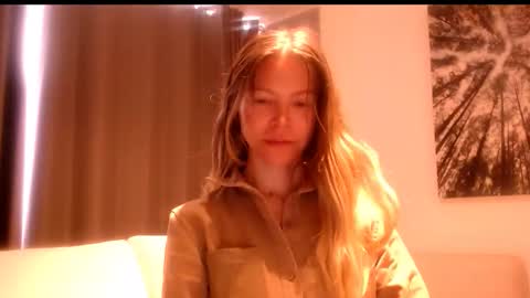 Anna online show from January 16, 5:33 pm