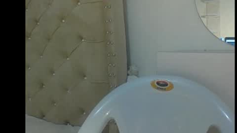 cherry online show from November 22, 1:37 am