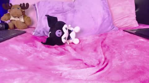 Cherry  online show from September 20, 1:47 pm