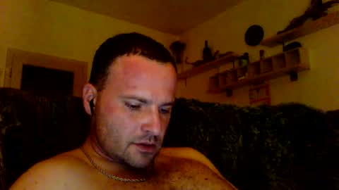 cheryloverboy online show from May 11, 11:35 pm