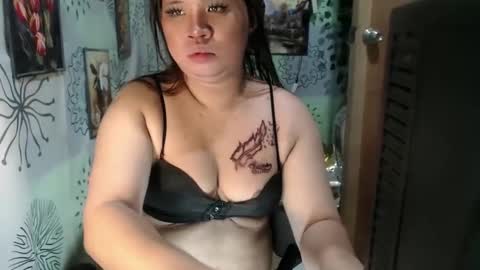 chescahotxxxl online show from March 3, 1:01 pm