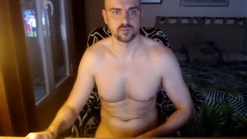 chicocam1983 online show from March 8, 5:11 pm