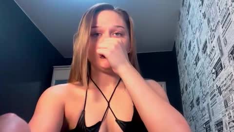 Sasha online show from December 4, 6:57 am