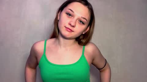 Sasha online show from December 22, 5:36 am