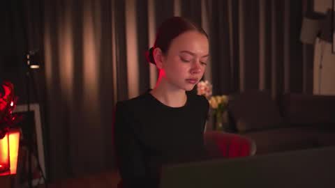 chillwithstacy online show from November 26, 10:28 pm