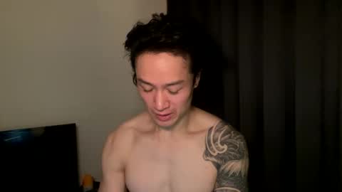 A online show from December 27, 8:28 pm