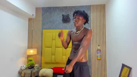 chimi88 online show from January 17, 4:16 pm