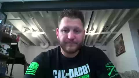 chitownstud84 online show from October 11, 7:35 am