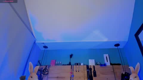 Chloeallennn  online show from March 30, 5:35 pm