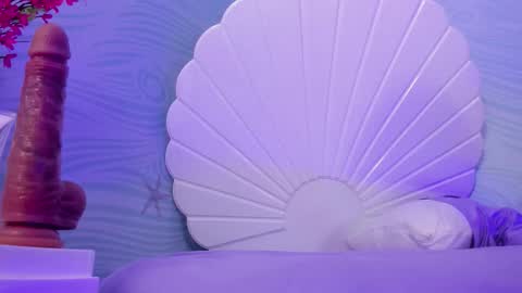 chloe_blowjob online show from February 16, 8:01 am