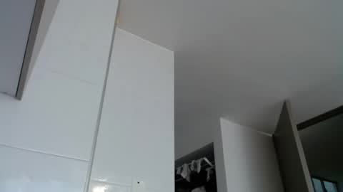 Snapshot of chloe_snoww chatting on October 1, 9:24 pm cloes  online show from October 1, 9:24 pm