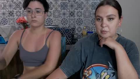 Eva and Sandra online show from February 16, 8:54 am