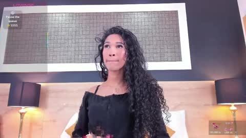 Chloe  online show from April 8, 5:49 pm