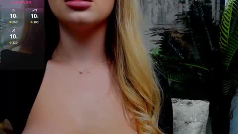 Chloee online show from November 24, 7:12 pm