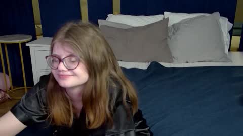 ChloeHalses online show from February 28, 6:12 pm