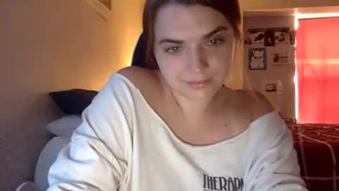 Snapshot of chloesays chatting on September 30, 6:51 pm Chloe Lane online show from September 30, 6:51 pm