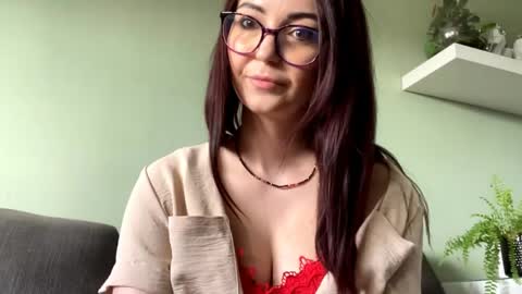 ChloeXNatural online show from May 13, 6:34 am