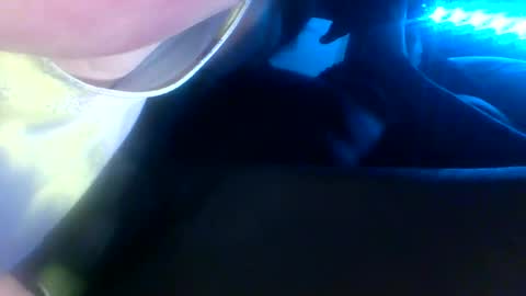 chocolatedilf online show from December 15, 2:57 pm