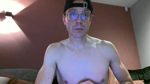 Chouffie online show from November 29, 7:21 pm