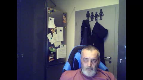 Chris online show from July 12, 1:09 am