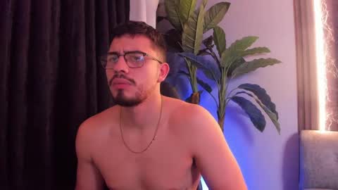 Chris online show from April 23, 8:54 pm