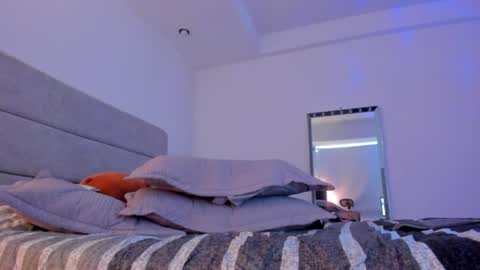 chrismorgan24 online show from May 8, 6:13 pm