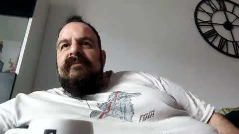 chris  ole online show from February 25, 10:08 am