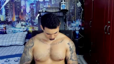 Chriss Stewart online show from April 3, 2:18 am