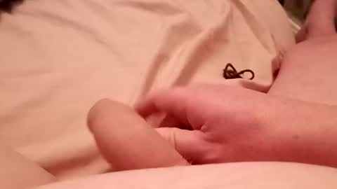 Vicki and Chris online show from November 9, 8:00 pm