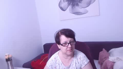 Christa online show from February 4, 10:13 pm