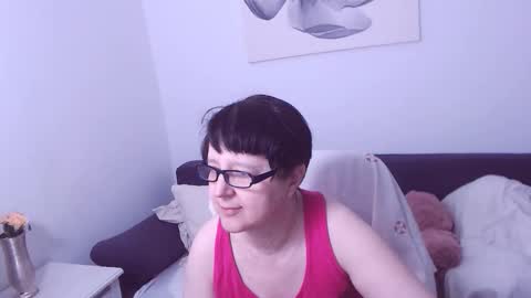 Christa online show from April 3, 7:54 pm