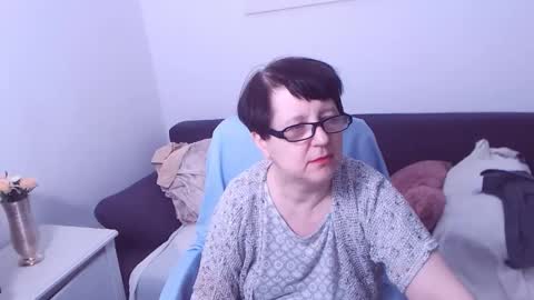 Christa online show from March 1, 2:27 am