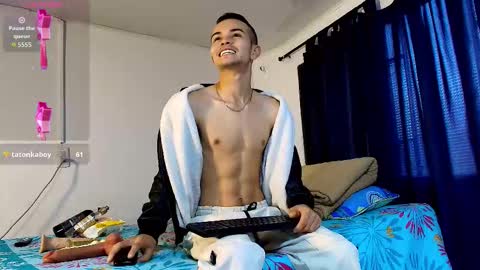 CHRISTOPHER online show from March 4, 11:29 am