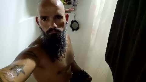 christophermcdonald49 online show from April 28, 8:51 am