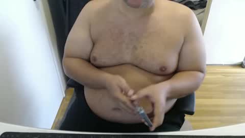 AstorYvr online show from October 16, 4:28 pm