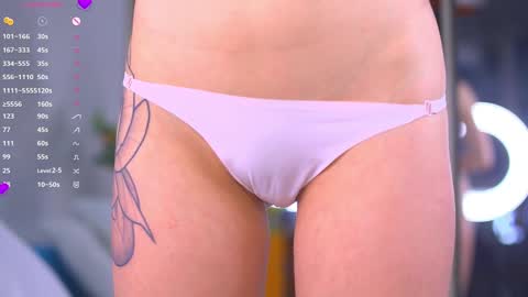   L  online show from January 10, 4:07 am