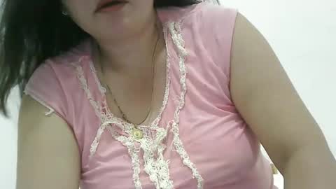 Snapshot of cindy_hot23 chatting on October 22, 11:12 am cindy_hot23 online show from October 22, 11:12 am