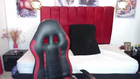 Cindy online show from January 15, 2:37 pm