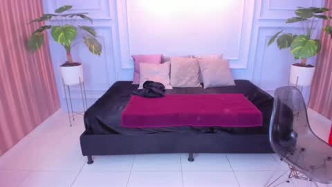  CINTIA  online show from March 4, 11:40 am